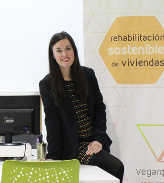 Ester Climent <br> ARQUITECTA TÉCNICA